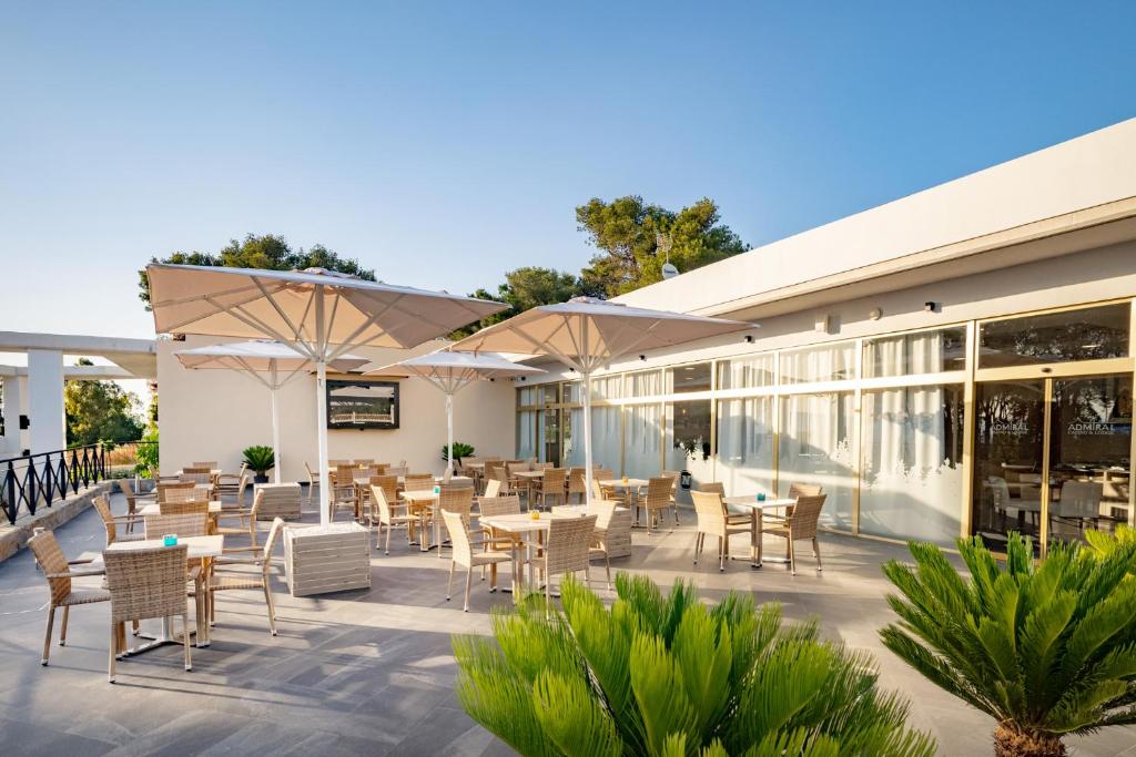 Hotel Admiral Casino & Lodge, San Roque – Updated 2023 Prices