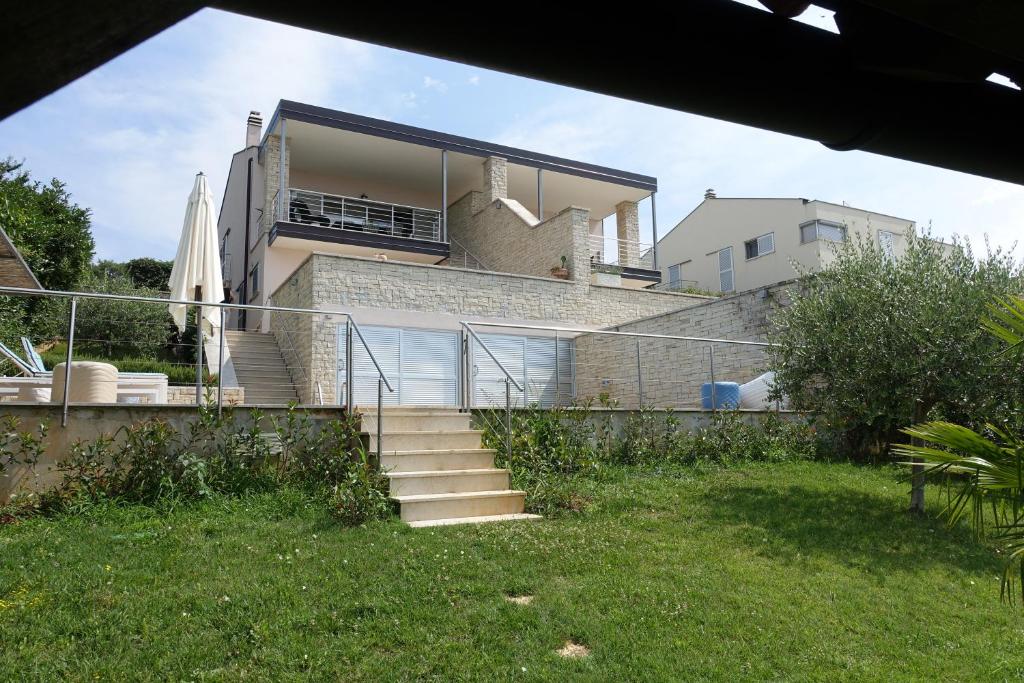 Vonkajšia záhrada v ubytovaní Casa Elisabetha