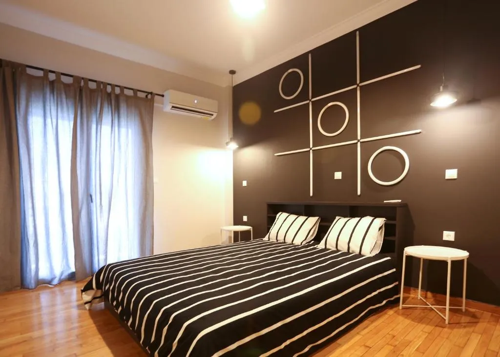 Design & Boutique apt in the heart of Athens!, Atena, Grecia