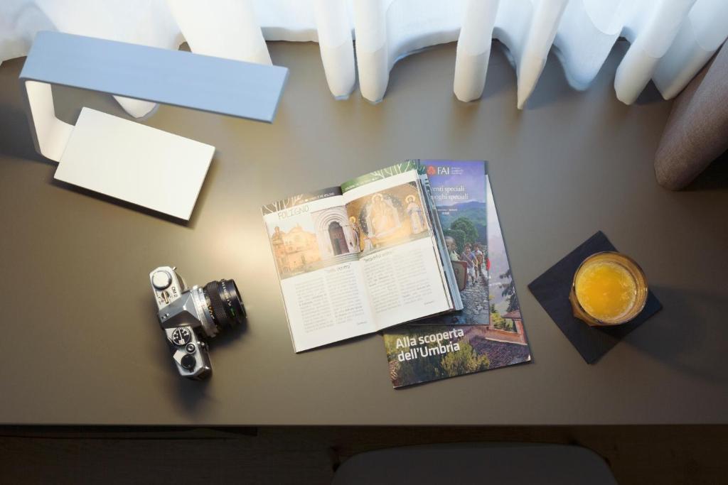 City Hotel & Suites - 5