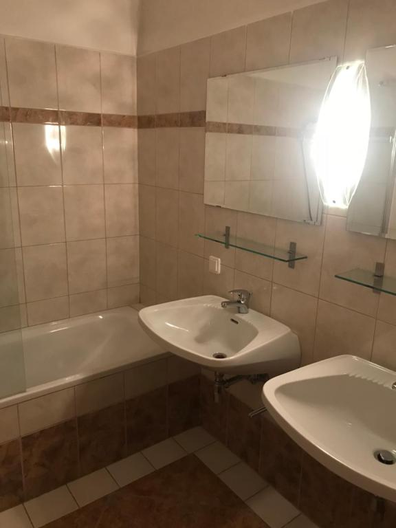 Koupelna v ubytování Apartementhaus Helene am Klopeinersee