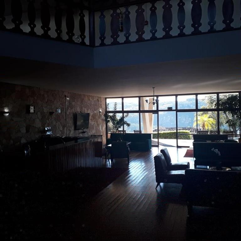  Hotel Tijuco Turismo