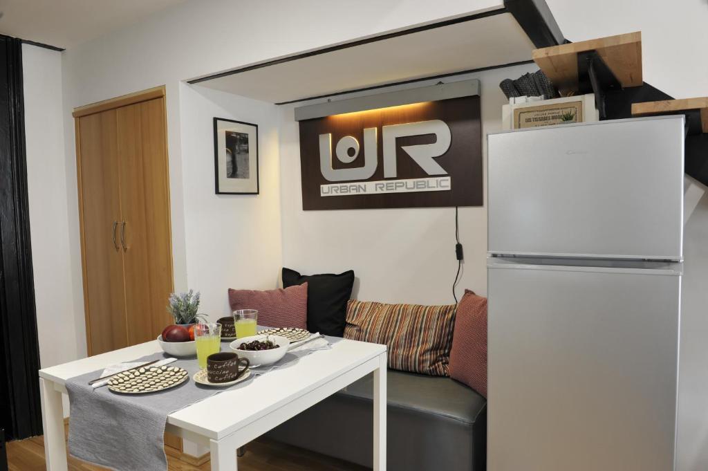 Kuchyňa alebo kuchynka v ubytovaní Apartment Rudy