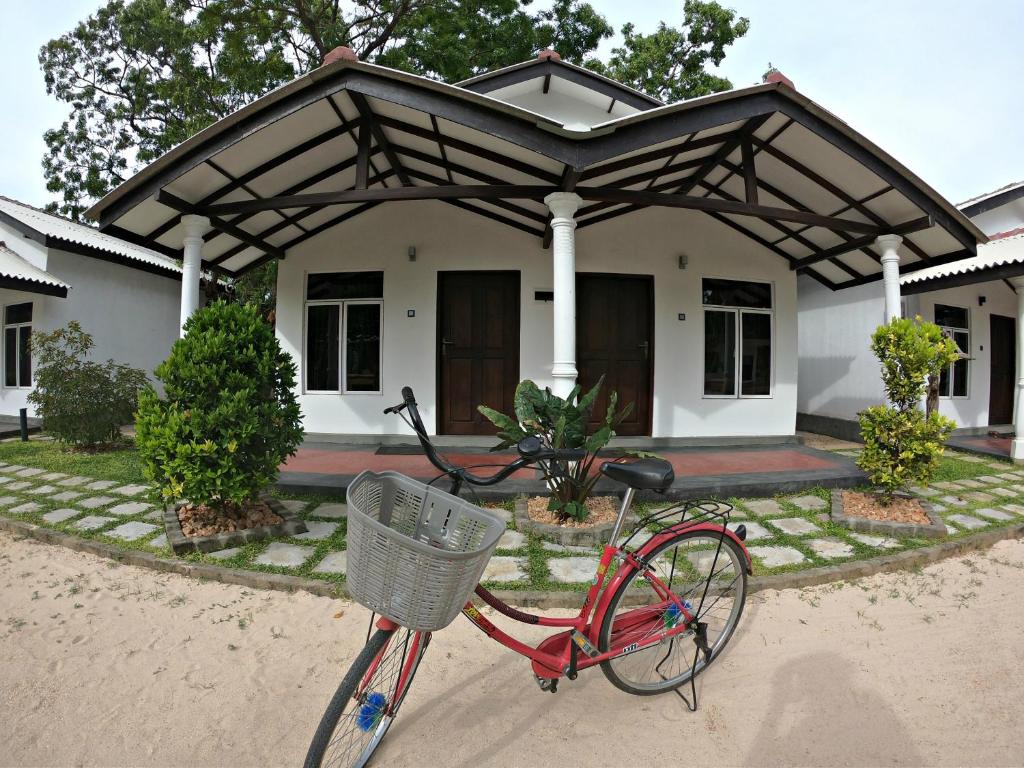 Jízda na kole v ubytování Luna Beach Hotel nebo okolí