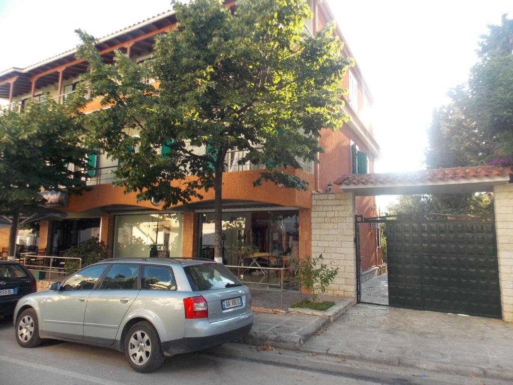 Elvin Apartments - Image 10