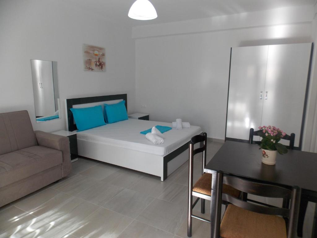 Elvin Apartments - Image 6
