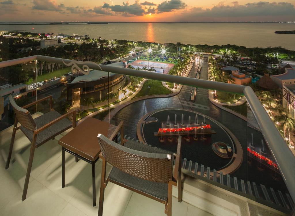 Amanecer o atardecer desde el resort o alrededores