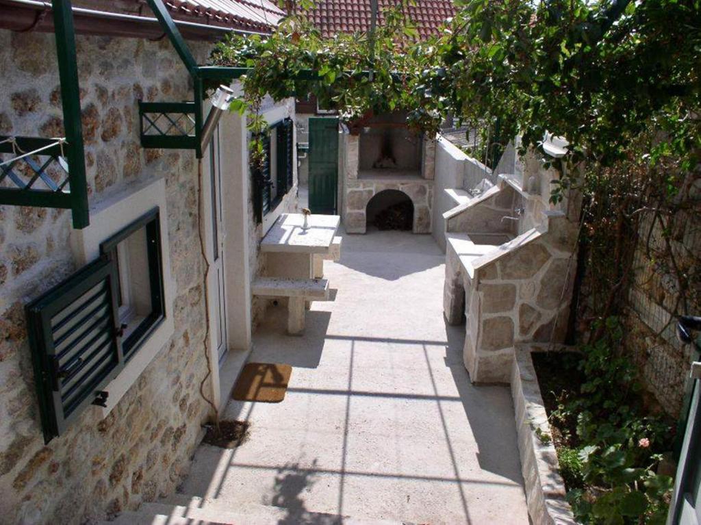 Fotografie z fotogalerie ubytování Apartment Menego A2 BOL-CENTER, Croatia v destinaci Bol