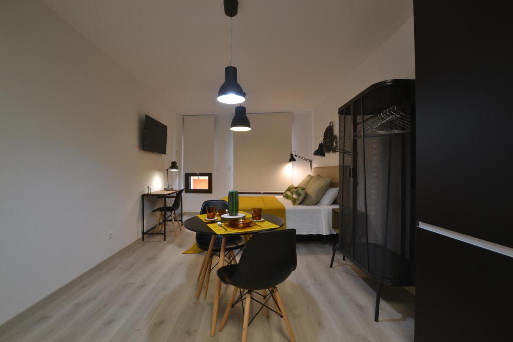 TV a/nebo společenská místnost v ubytování Loft Urban Casual