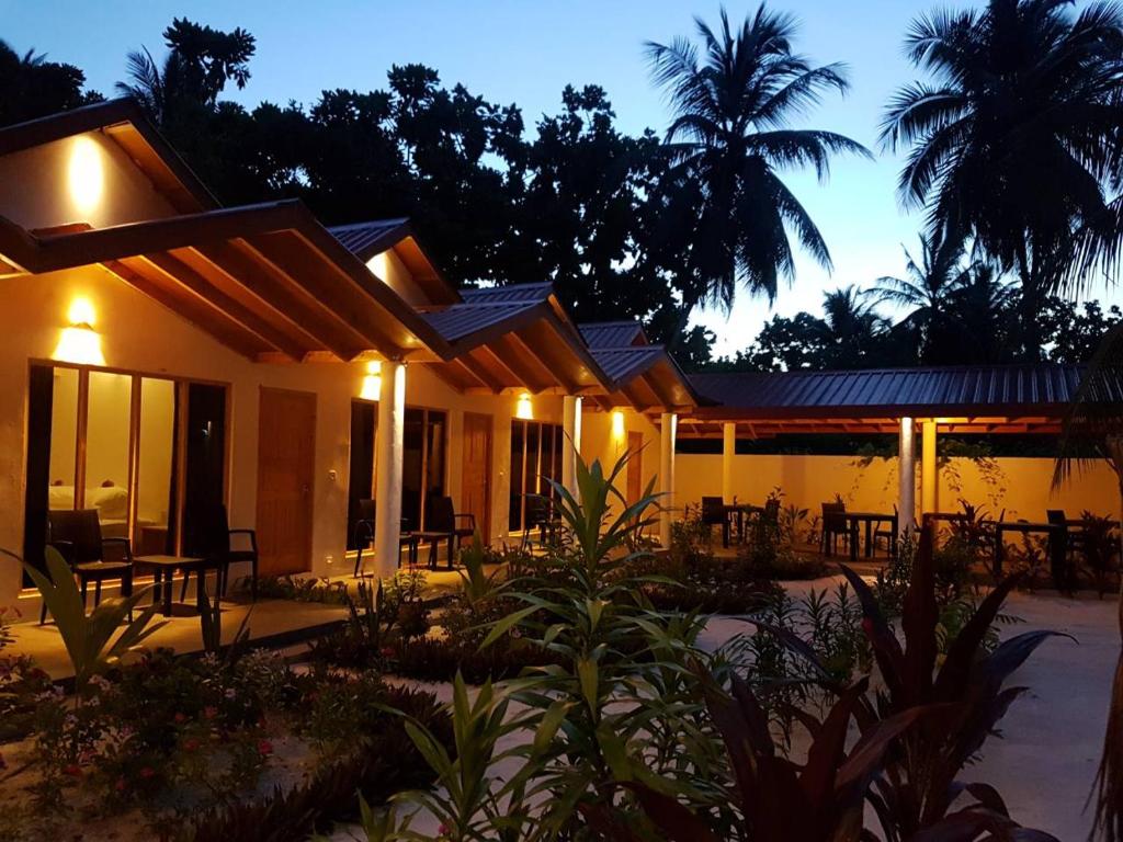 Thoddoo Beach Holiday - 7