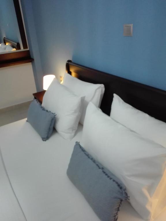 Posteľ alebo postele v izbe v ubytovaní Blue Studio