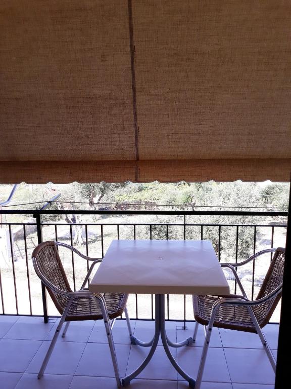 Balkón nebo terasa v ubytování Agrotourism Himara