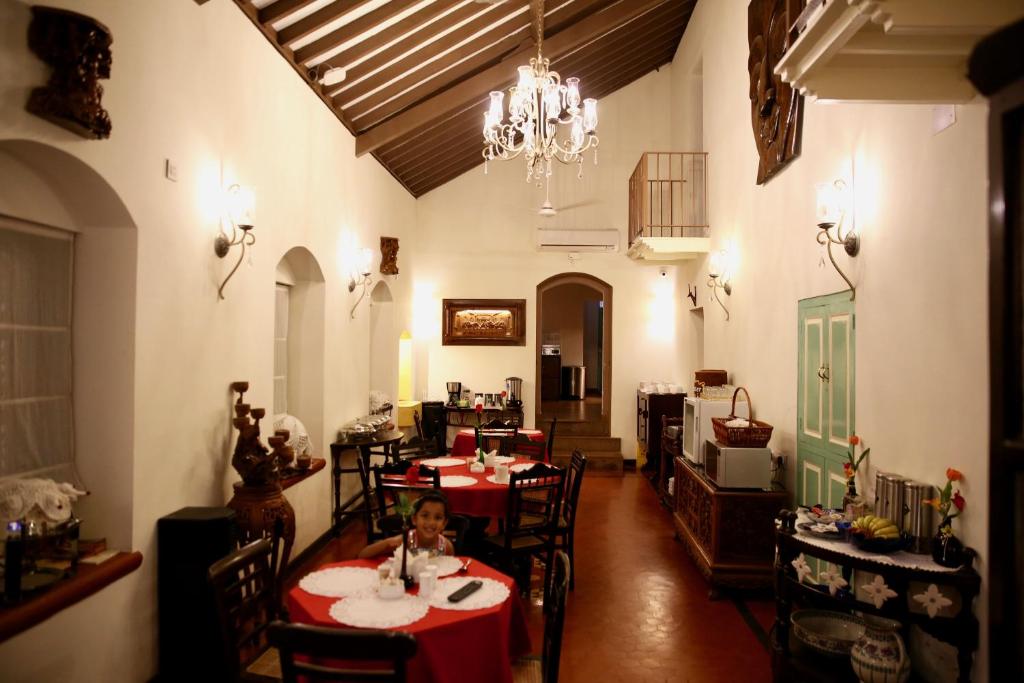 Posezení v ubytování Lar Amorosa Boutique Hotel - Goa