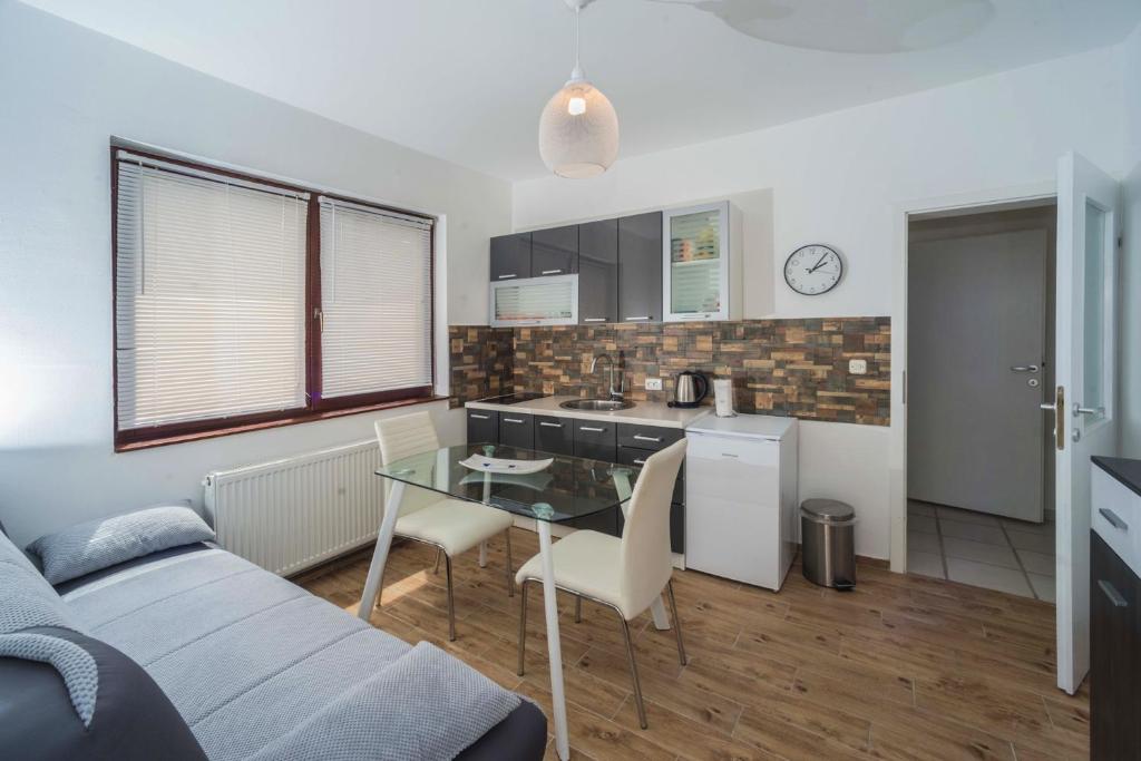 Apartments Osijek by the River - 