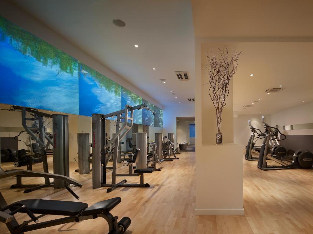 Fitness centrum a/nebo fitness zařízení v ubytování AKA Central Park