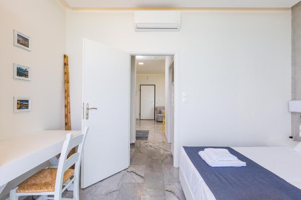 Meltemi Coast Suites - 2