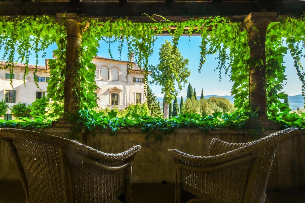 Villa Betteloni Valpolicella Suites - Appartement Met Terras