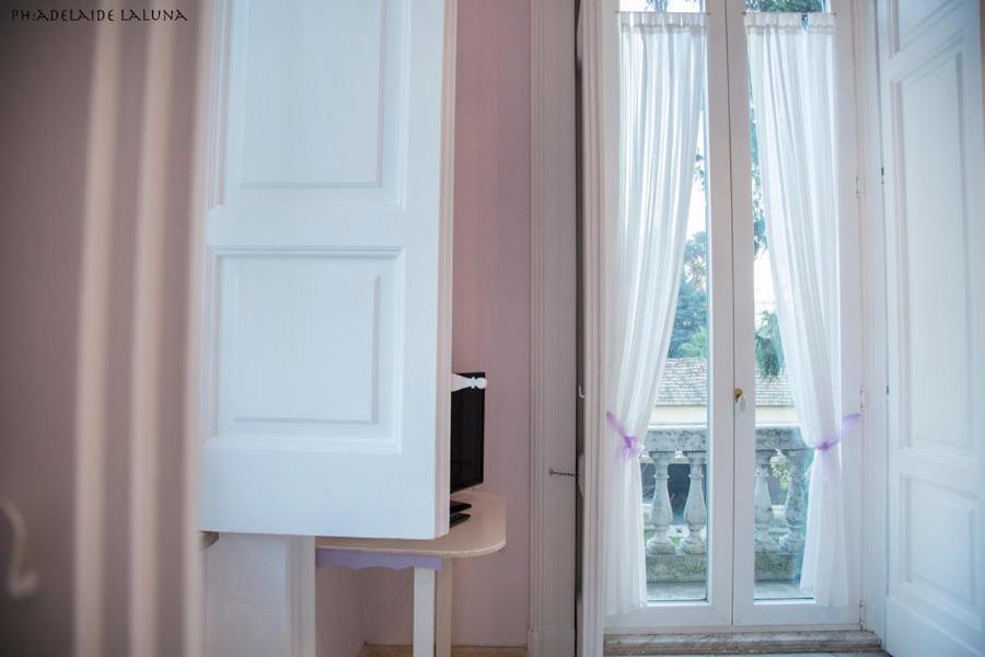 Zdjęcie z galerii obiektu Bnb Villa Lendi w mieście Frattamaggiore