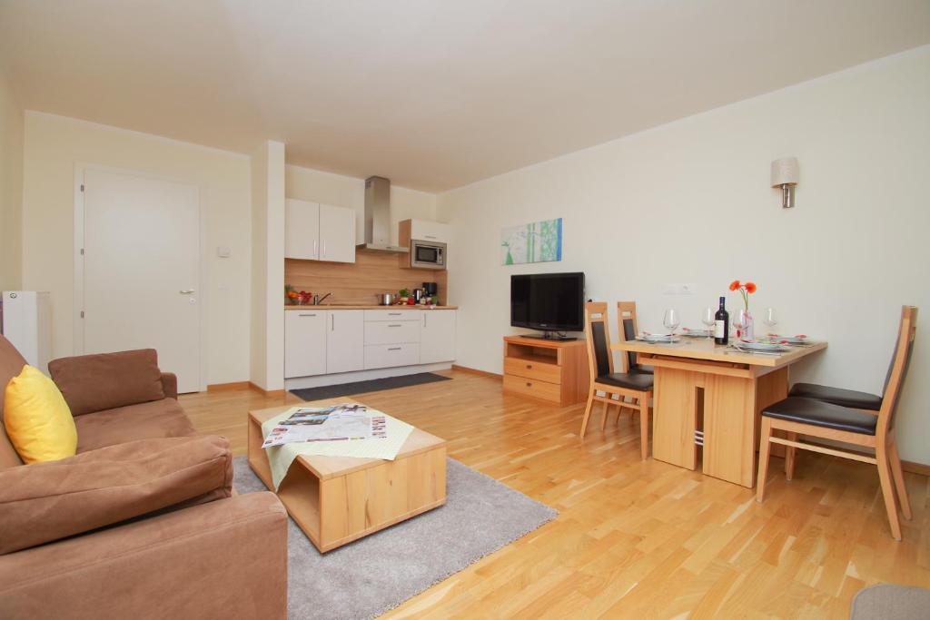 Residence Diana - Appartement Supérieur Avec Balcon
