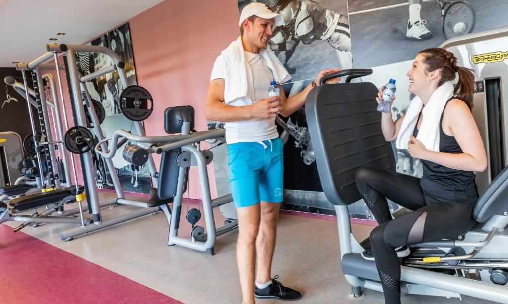 Van der Valk Hotel Düsseldorf - Resim 23