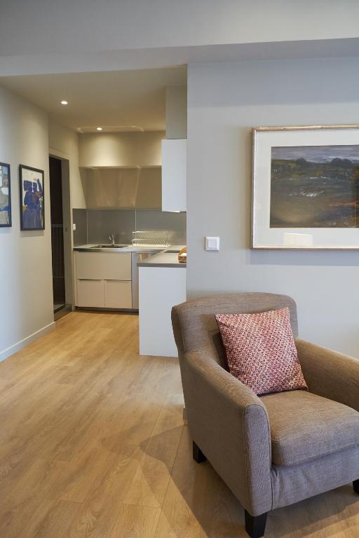 Athens Center Panoramic Flats - 11