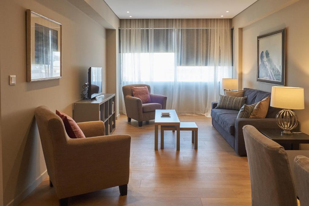 Athens Center Panoramic Flats - 8