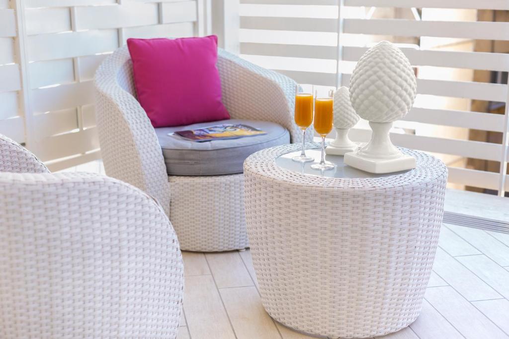 Posezení v ubytování Hotel Tasso Suites & Spa