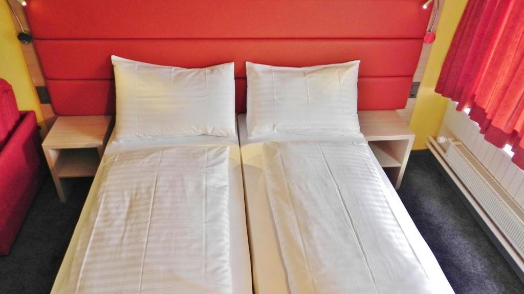 The River Village - Resim 20