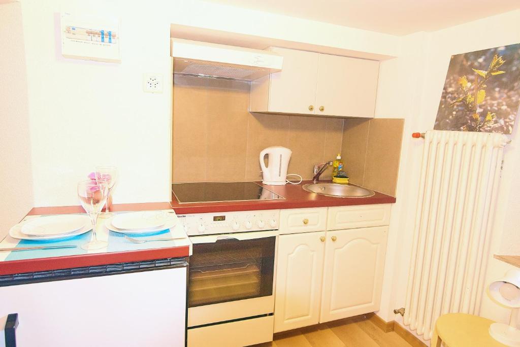 New West Station - Resim 18