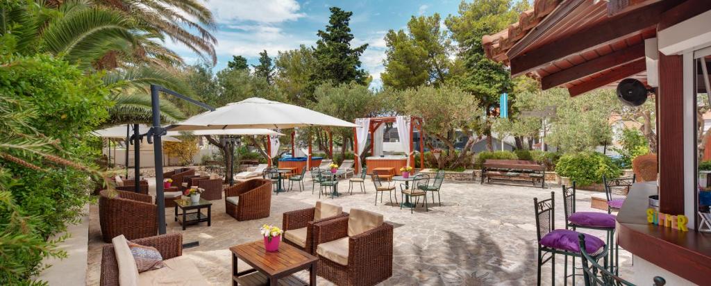Majoituspaikan Hotel Villa Adriatica - Adults Only ravintola tai vastaava paikka