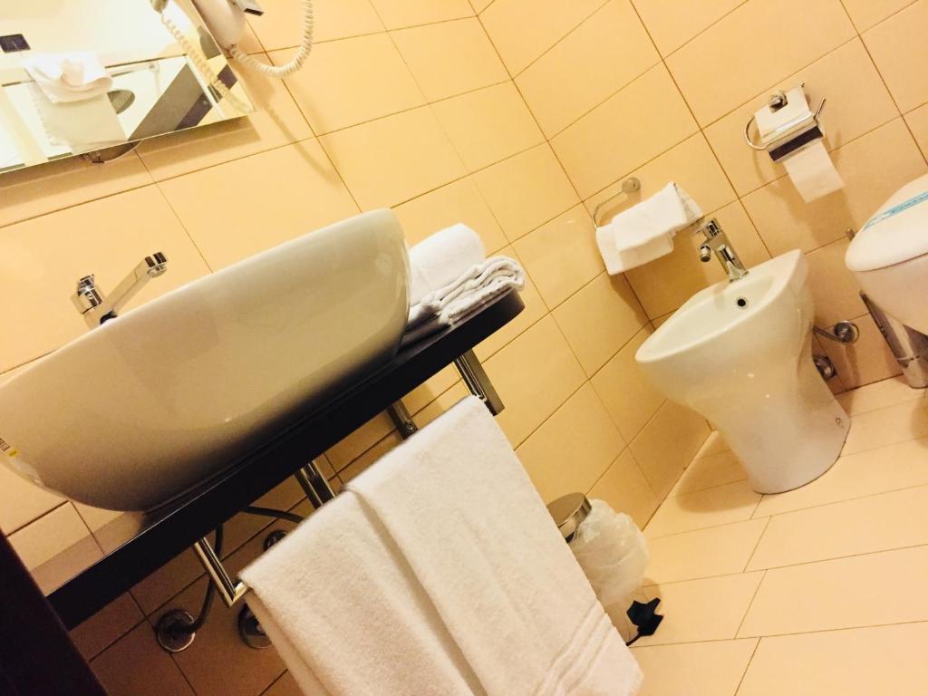 Kúpeľňa v ubytovaní Hotel Motel Europa