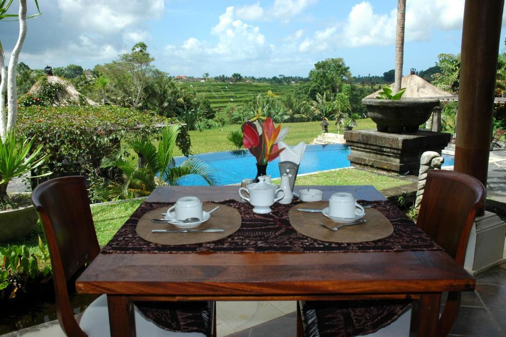 Bazén v ubytování Bumi Ubud Resort nebo v jeho okolí