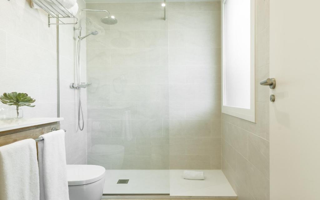 Aparthotel Mariano Cubi Barcelona - Resim 34