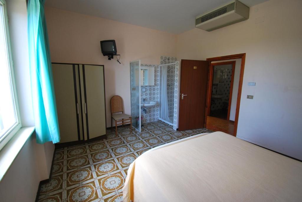Hotel & Ristorante L'Angoletto in Selci - 双人间