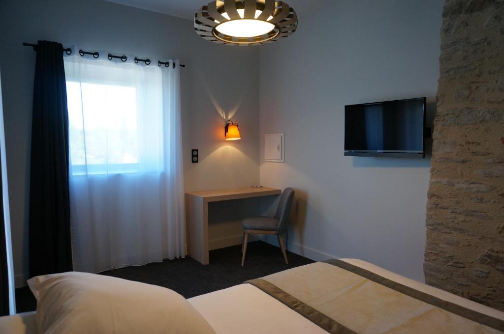 Hôtel Saint-Roch, Saint-Ybard - Quarto Duplo