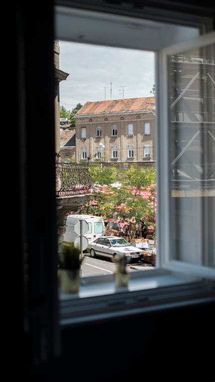 MINT Boutique Studio Apartments - 14