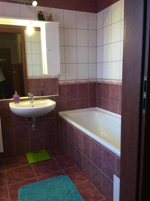 Łazienka w obiekcie Tommy Apartman