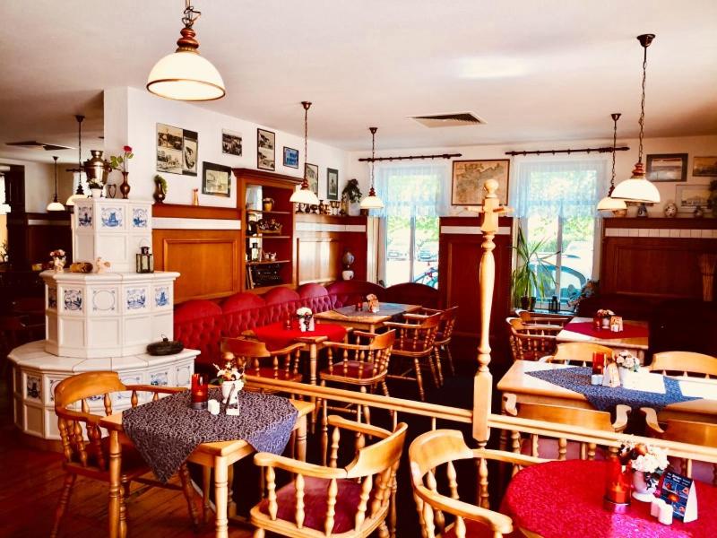 Restaurace v ubytování Hotel Villa Fröhlich
