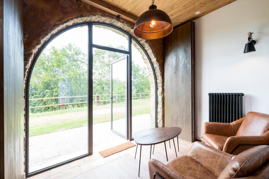Posezení v ubytování Hotel Mas la Ferreria