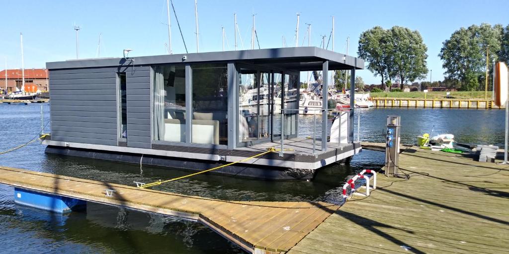 Houseboat Porta Mare III in Swinemünde