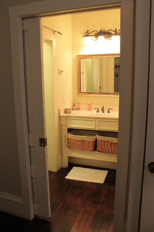 Grand Magnolia Ballroom & Suites - Deluxe Suite