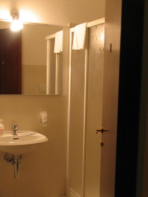 Koupelna v ubytování Albergo Residence Isotta