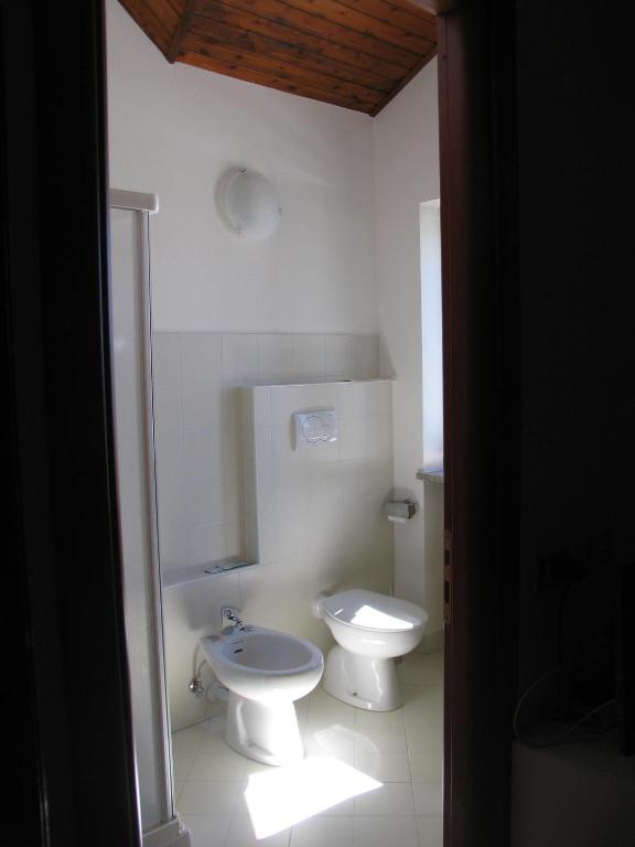 Koupelna v ubytování Albergo Residence Isotta