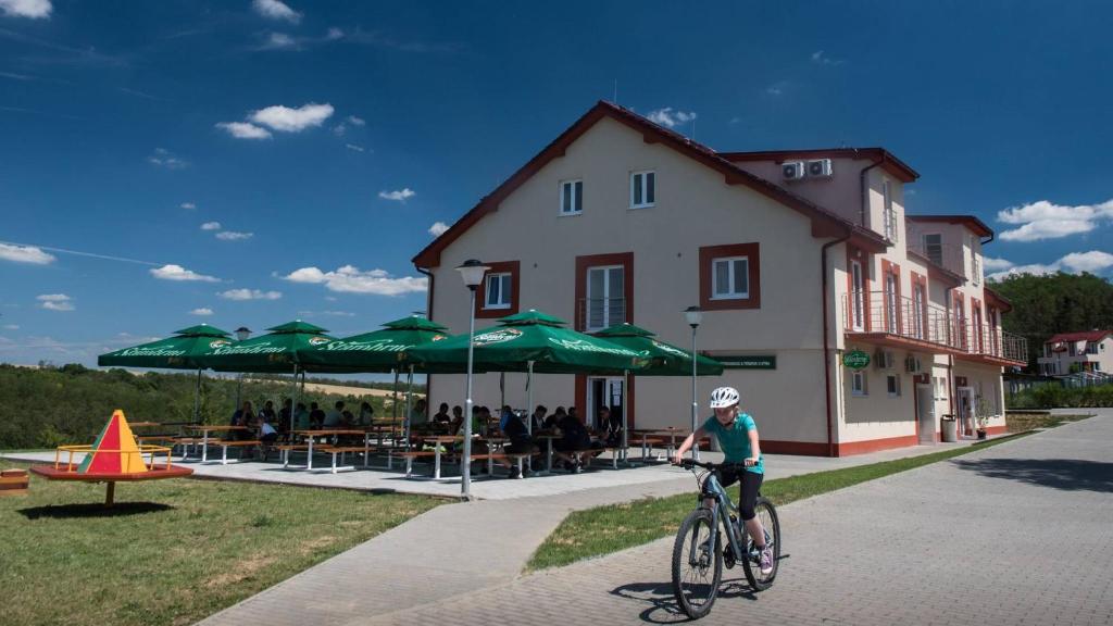 Hosté ubytování Mobilní dům Marbella kemp Výrovice