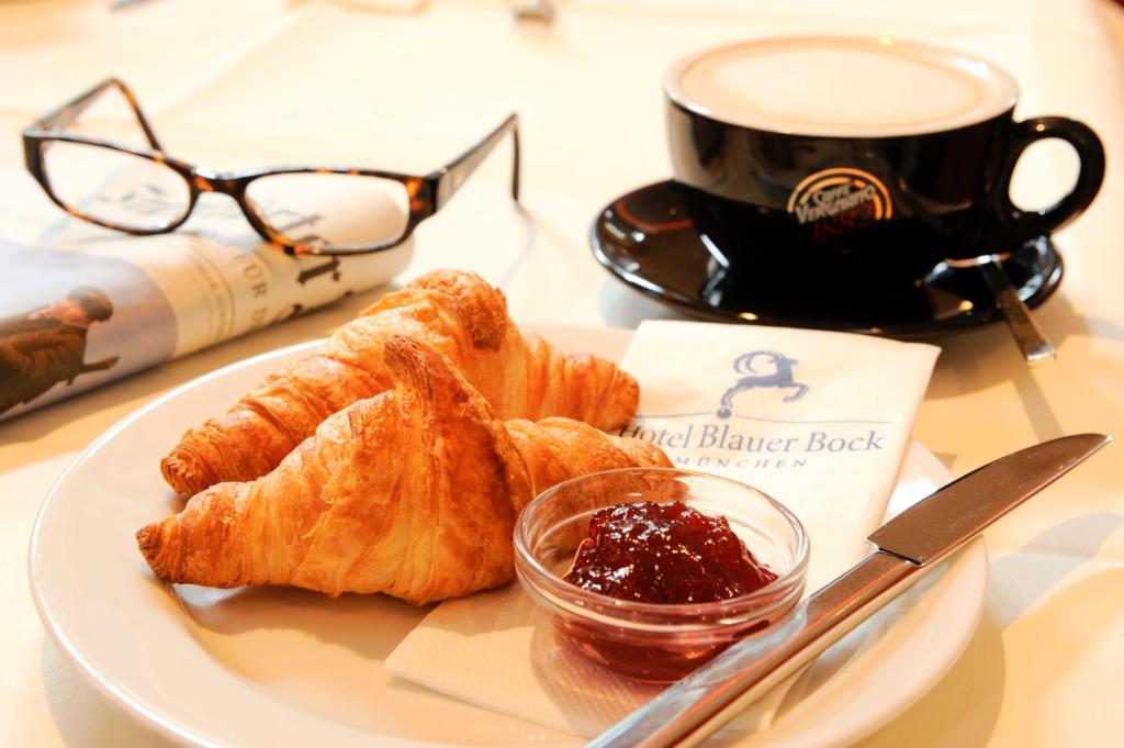 Hotel Blauer Bock - Resim 21