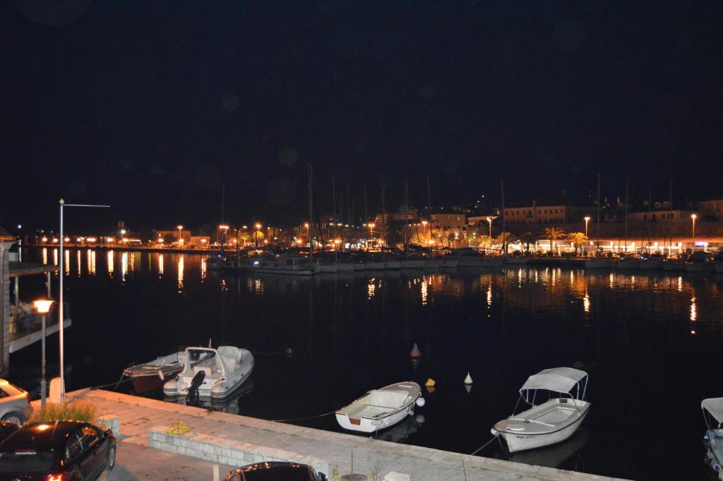 Apartments Qualitas - 10