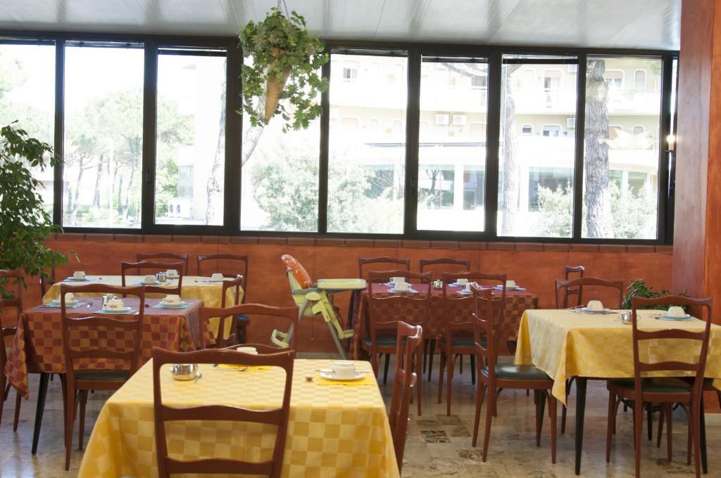 Restaurace v ubytování Hotel Edelweiss