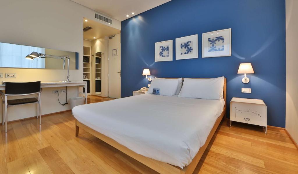 Postel nebo postele na pokoji v ubytování Best Western Plus Hotel Bologna