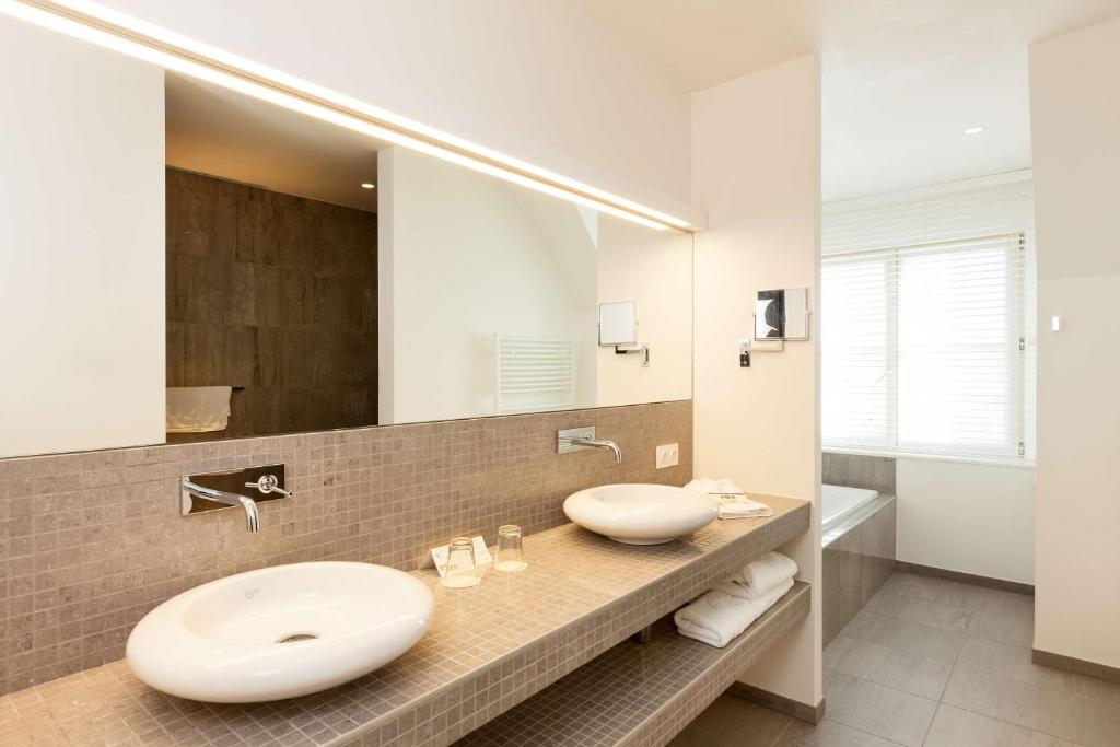 Hotel Restaurant Weinebrugge - Resim 35