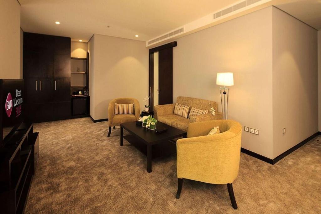 Best Western Plus Fursan - Suite Ejecutiva Queen - No Fumar